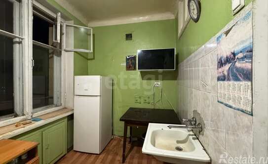 Продажа 3-комн квартиры на вторичном рынке ул Седова,  д. 44