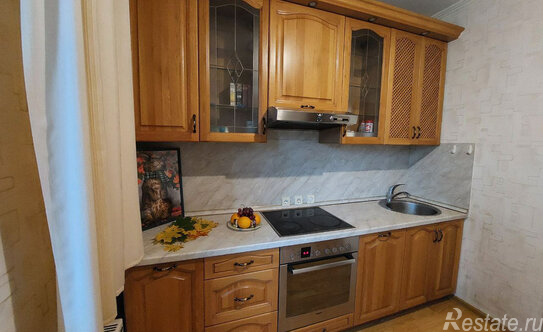 Продажа 1-комн квартиры на вторичном рынке б-р Генерала Карбышева,  д. 14