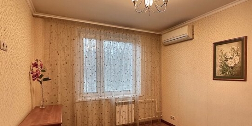 2-комн квартира улица Рогова,  д. 2