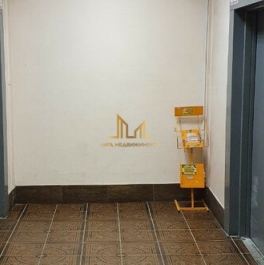 Продажа 1-комн квартиры на вторичном рынке улица Коммуны,  д. 50