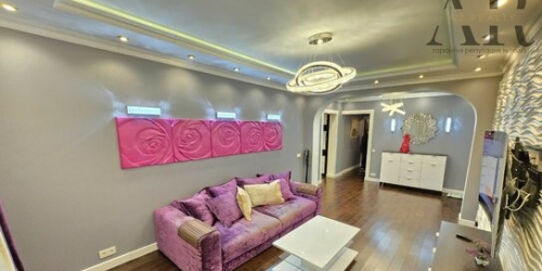 3-комн квартира ул Новинки,  д. 1