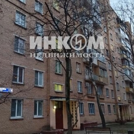 Продажа 2-комн квартиры на вторичном рынке улица Головачёва,  д. 13