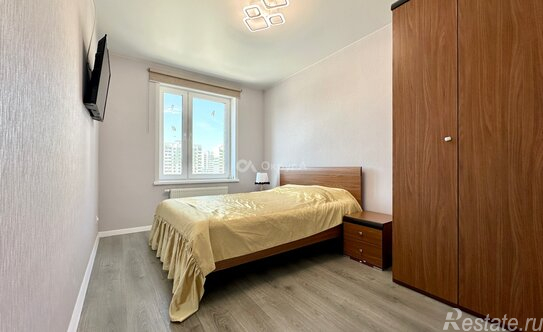 Продажа 2-комн квартиры на вторичном рынке Железнодорожный, проспект Героев,  д. 16