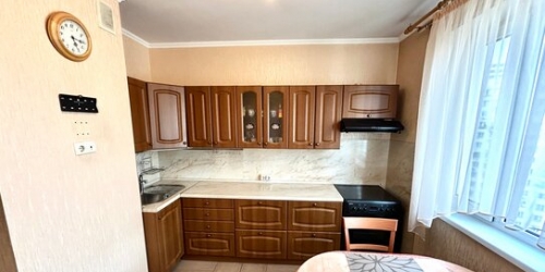 3-комн квартира ул Полины Осипенко,  д. 18,  к. 2