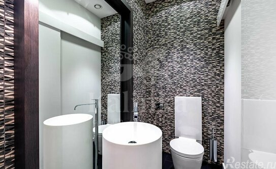 Продажа 3-комн квартиры на вторичном рынке Озерковская набережная,  д. 52А