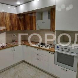 Продажа 3-комн квартиры на вторичном рынке улица Богданова,  д. 12