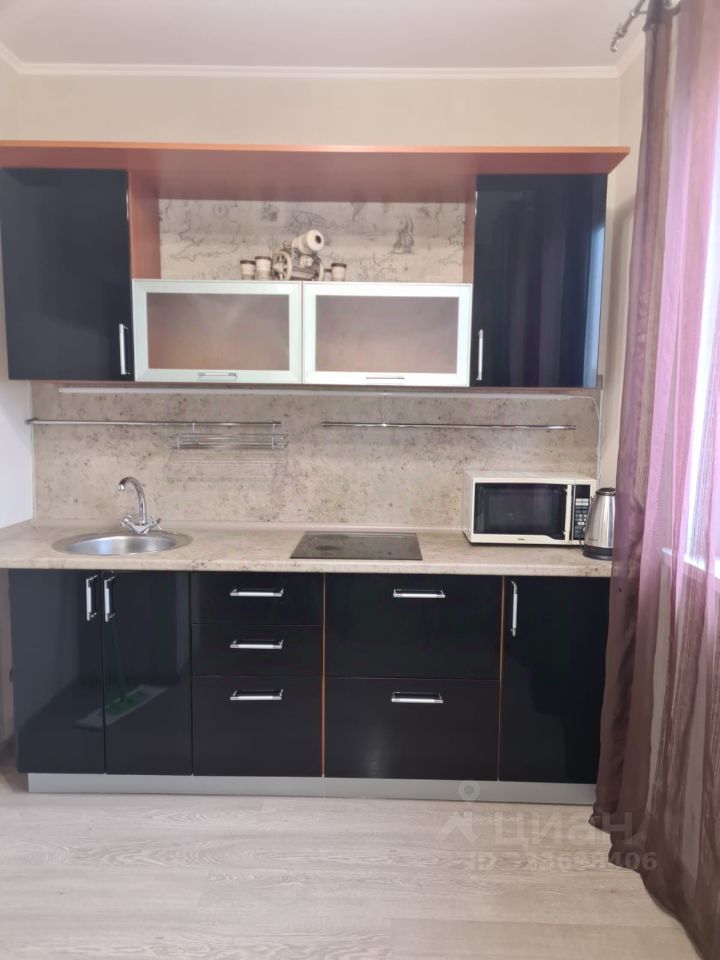 Аренда 1-комн квартиры на вторичном рынке Симферопольский бульвар, 14К1