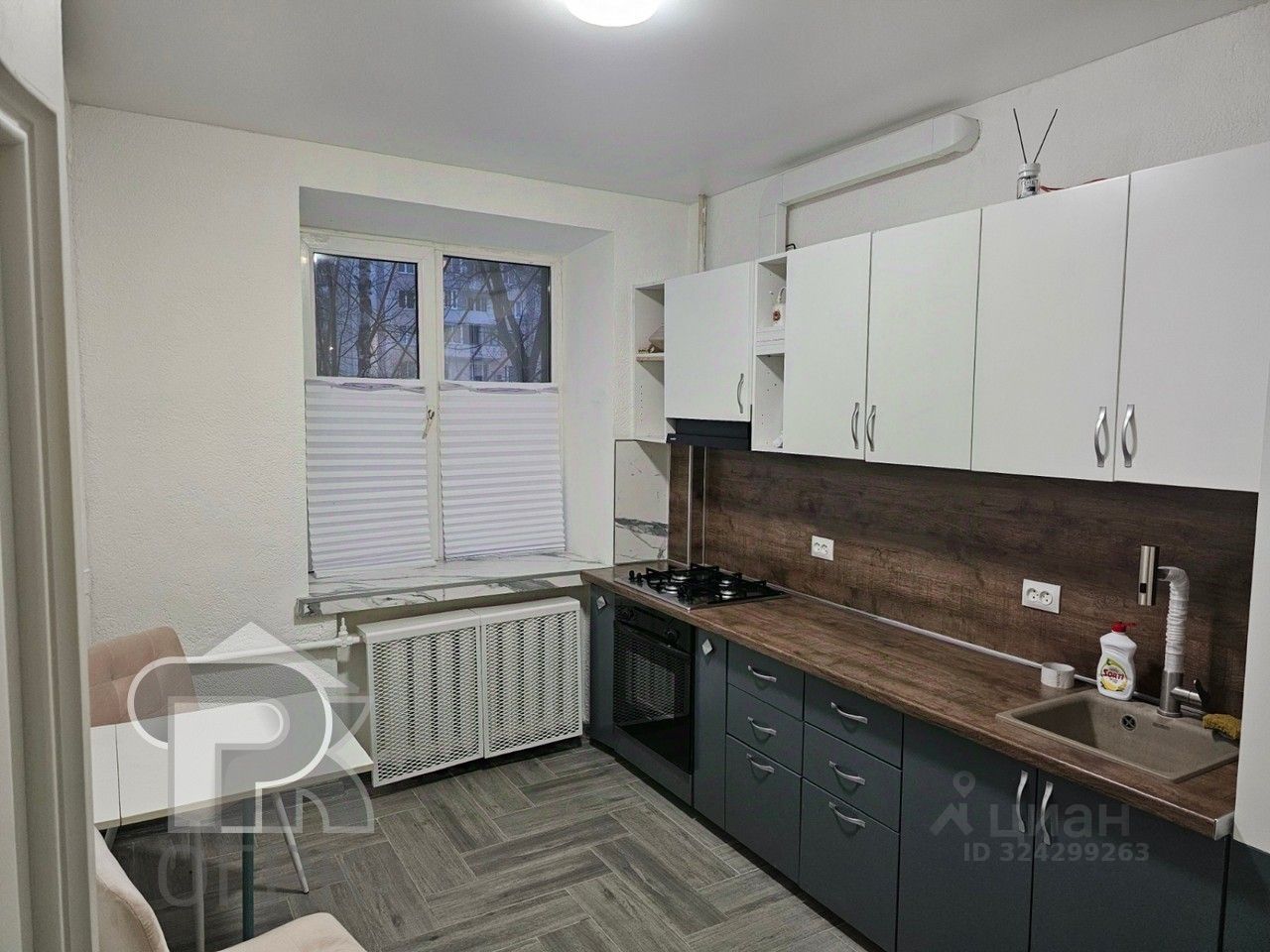 Продажа 2-комн квартиры на вторичном рынке Угловой переулок, 2