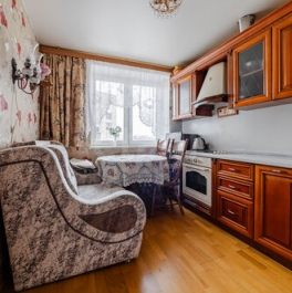 Продажа 1-комн квартиры на вторичном рынке Космонавтов пр-кт,  д. 23 к3