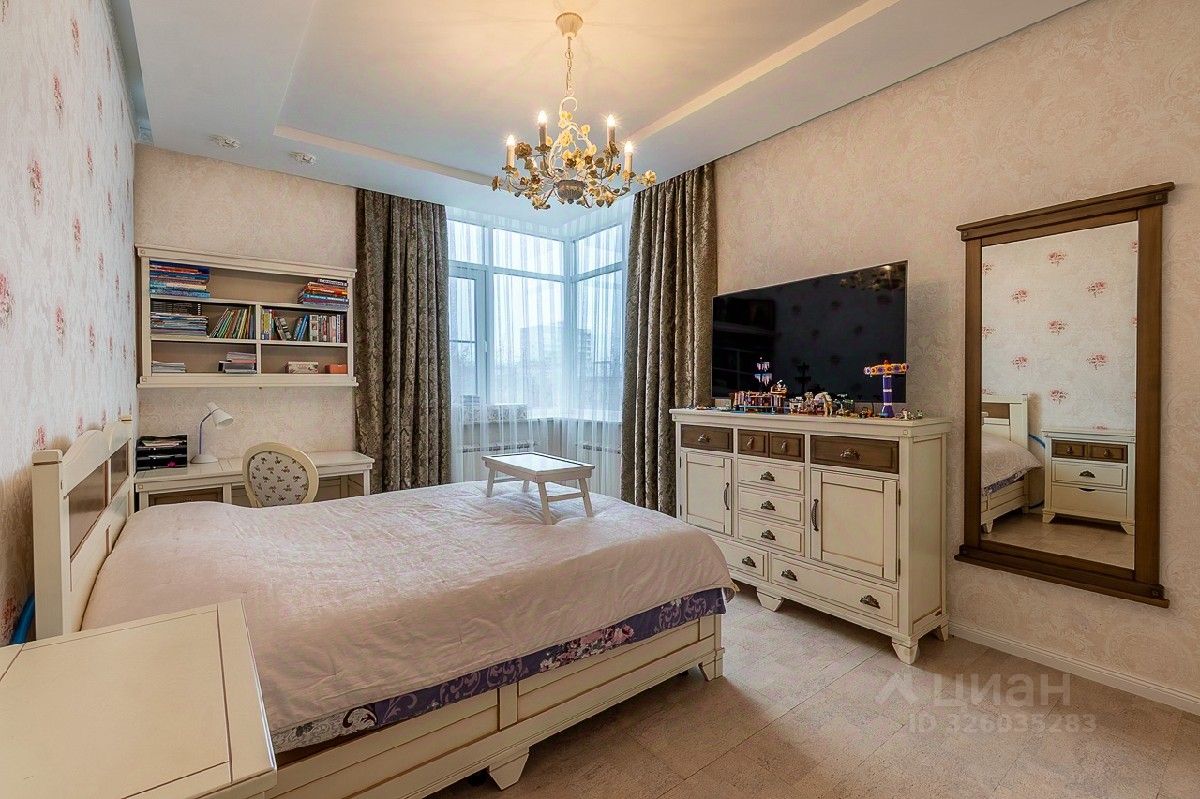 Продажа 3-комн квартиры на вторичном рынке улица Юннатов, 16