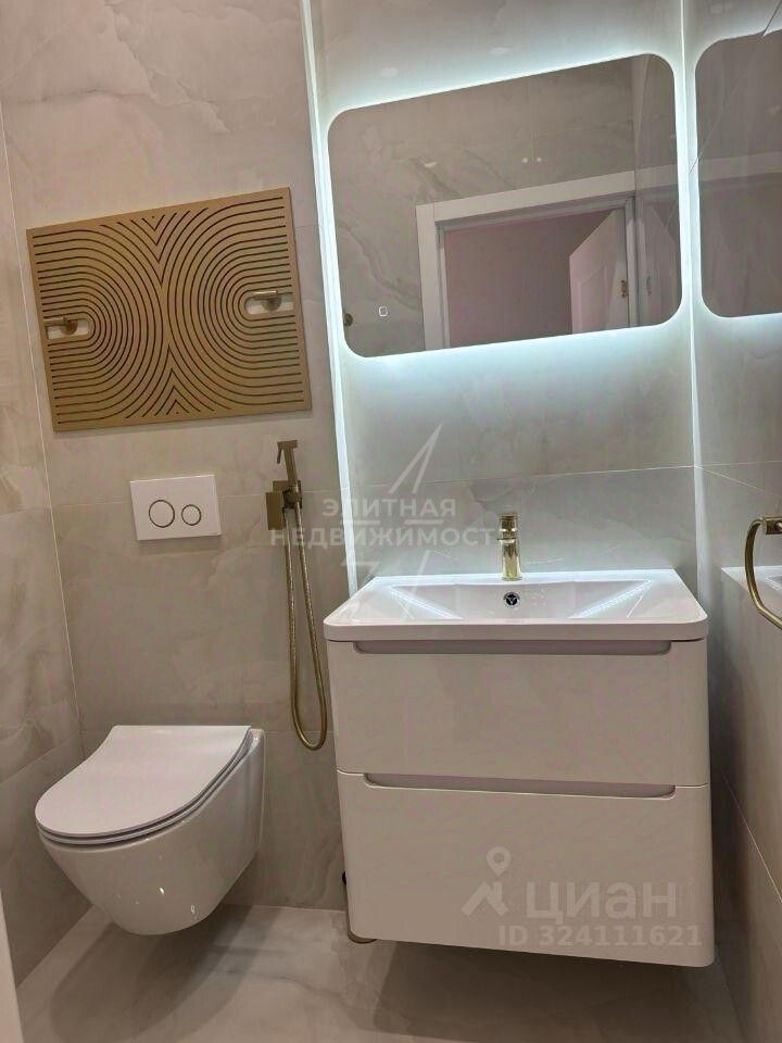 Аренда 2-комн квартиры на вторичном рынке набережная Реки Карповки, 31к1