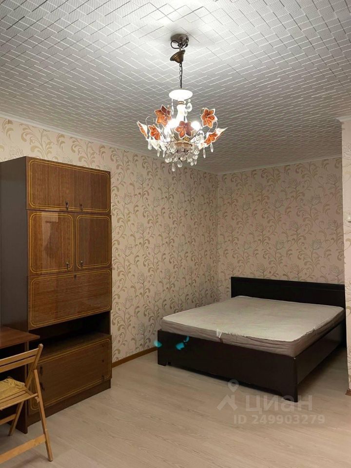 Аренда 1-комн квартиры на вторичном рынке улица Академика Челомея, 10