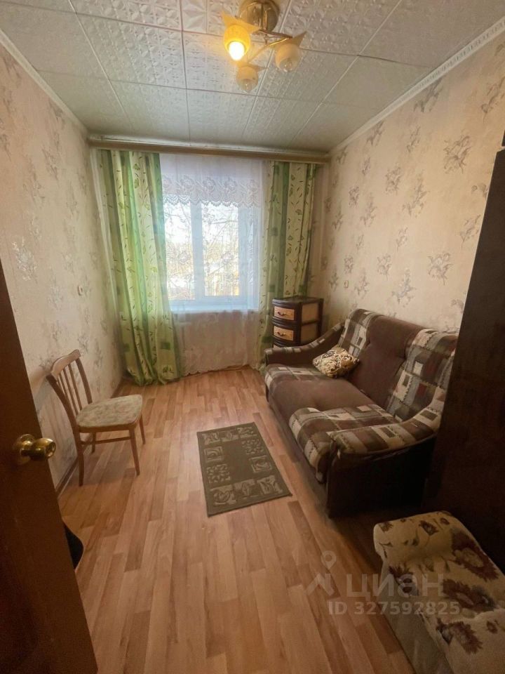 Продажа 4-комн квартиры на вторичном рынке Северный пгт, улица Полевая, 2