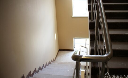 Продажа 2-комн квартиры на вторичном рынке Наставнический пер,  д. 3