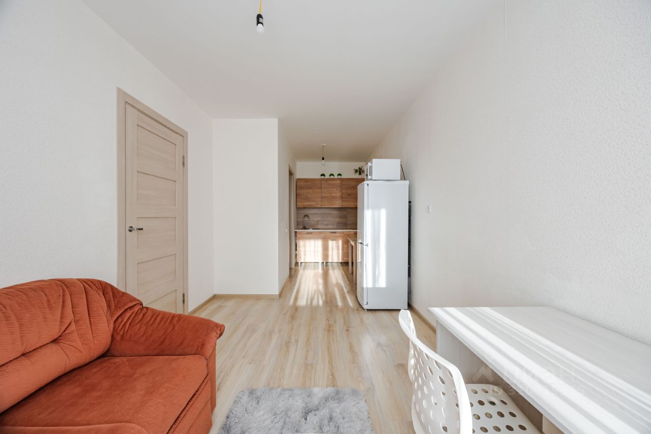 Аренда 1-комн квартиры на вторичном рынке Мурино, улица Шоссе в Лаврики, 68к3