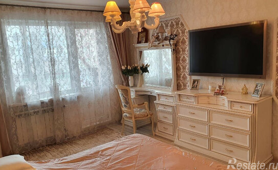 Продажа 2-комн квартиры на вторичном рынке Дунайский пр-кт,  д. 55 к1