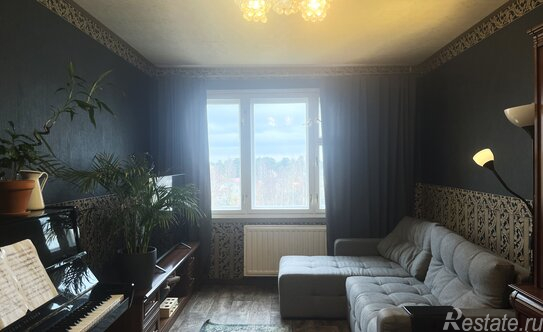 Продажа 3-комн квартиры на вторичном рынке Приморское шоссе,  д. 265