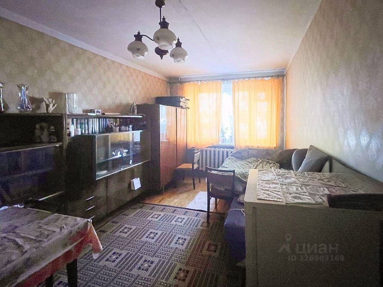 Продажа 3-комн квартиры на вторичном рынке Красное Село, улица Юных пионеров, 18к2