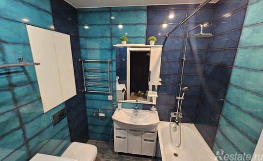 Продажа 3-комн квартиры на вторичном рынке улица Фёдора Котанова,  д. 3 к2