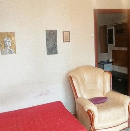 Аренда 1-комн квартиры на вторичном рынке ул Ялтинская,  д. 5