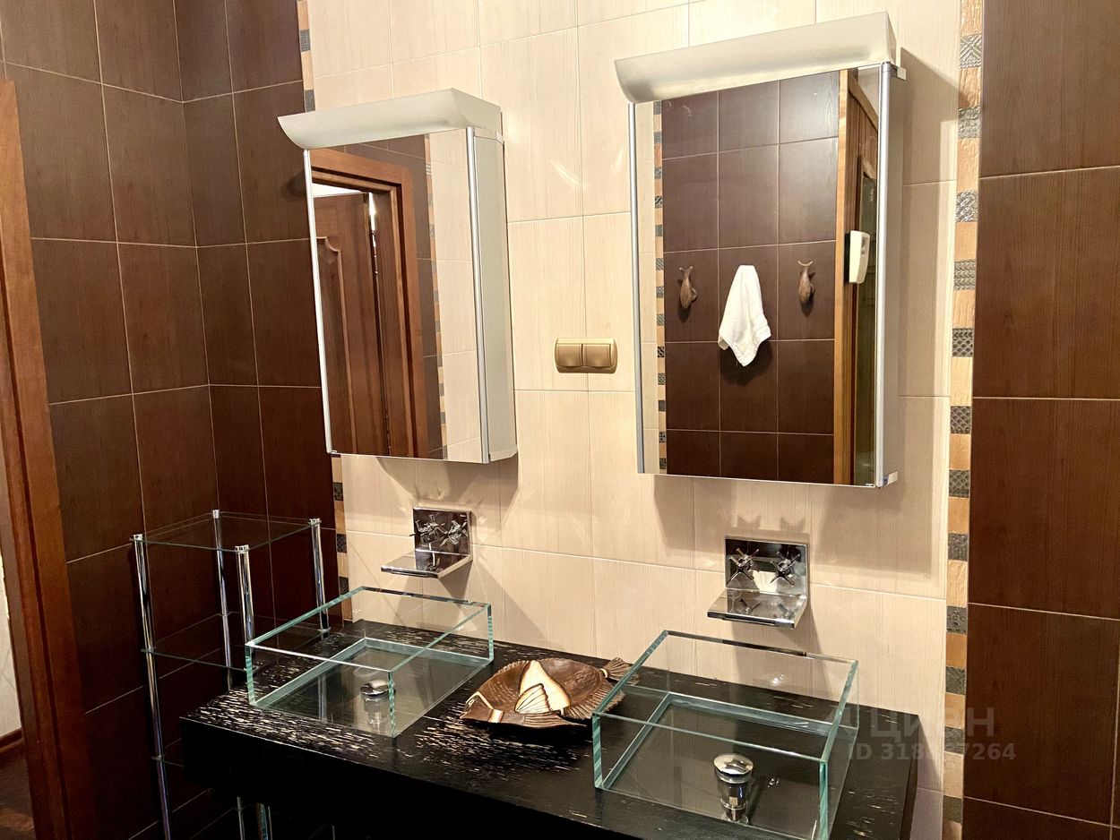 Аренда 3-комн квартиры на вторичном рынке Литейный проспект, 57а