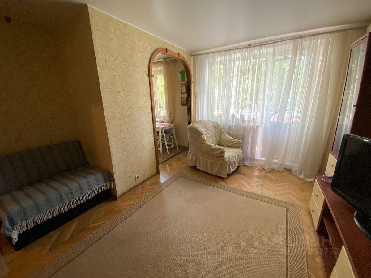 Аренда 1-комн квартиры на вторичном рынке улица Алабяна, 19К2