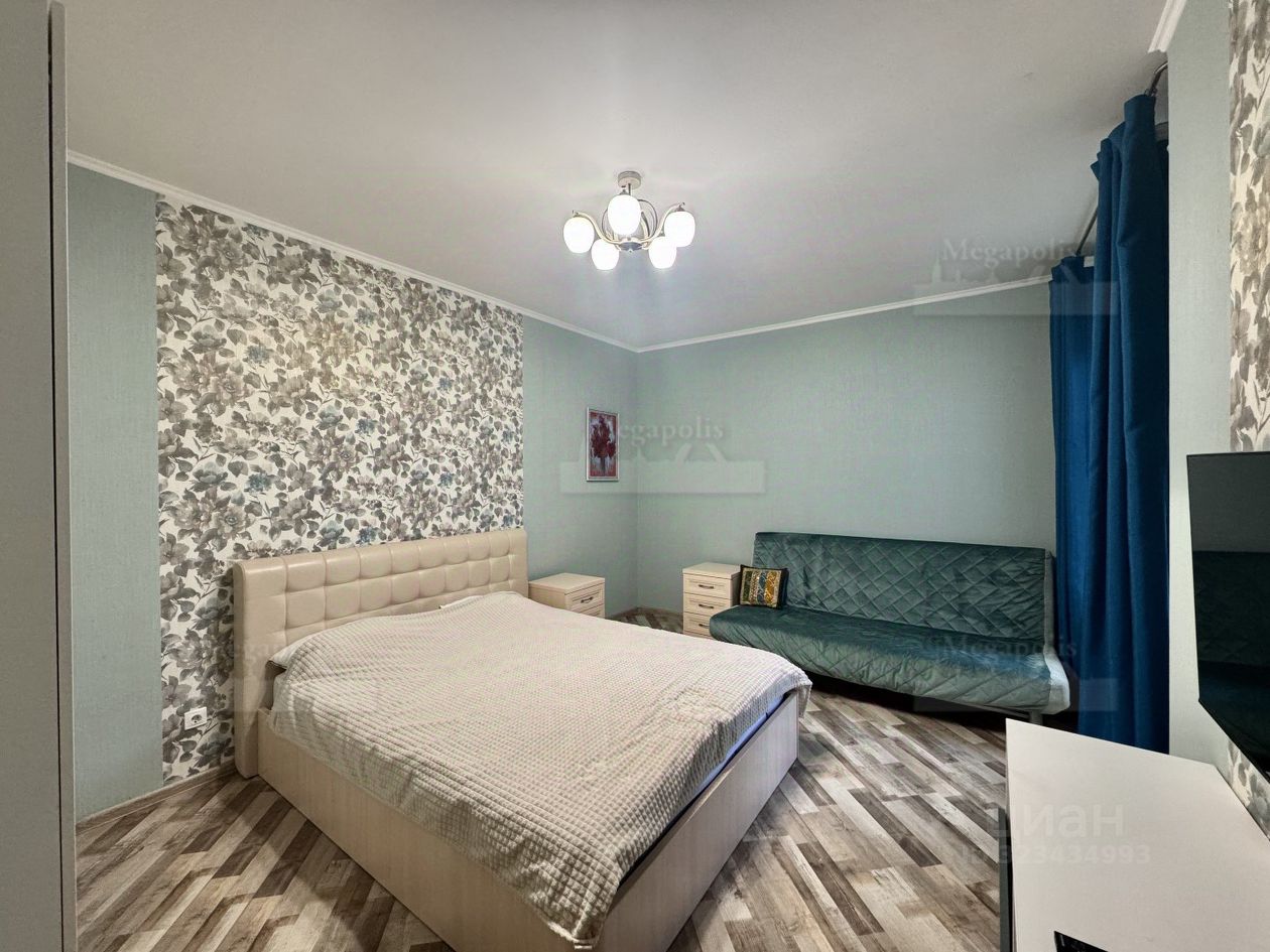 Аренда 2-комн квартиры на вторичном рынке Московский проспект, 73к5