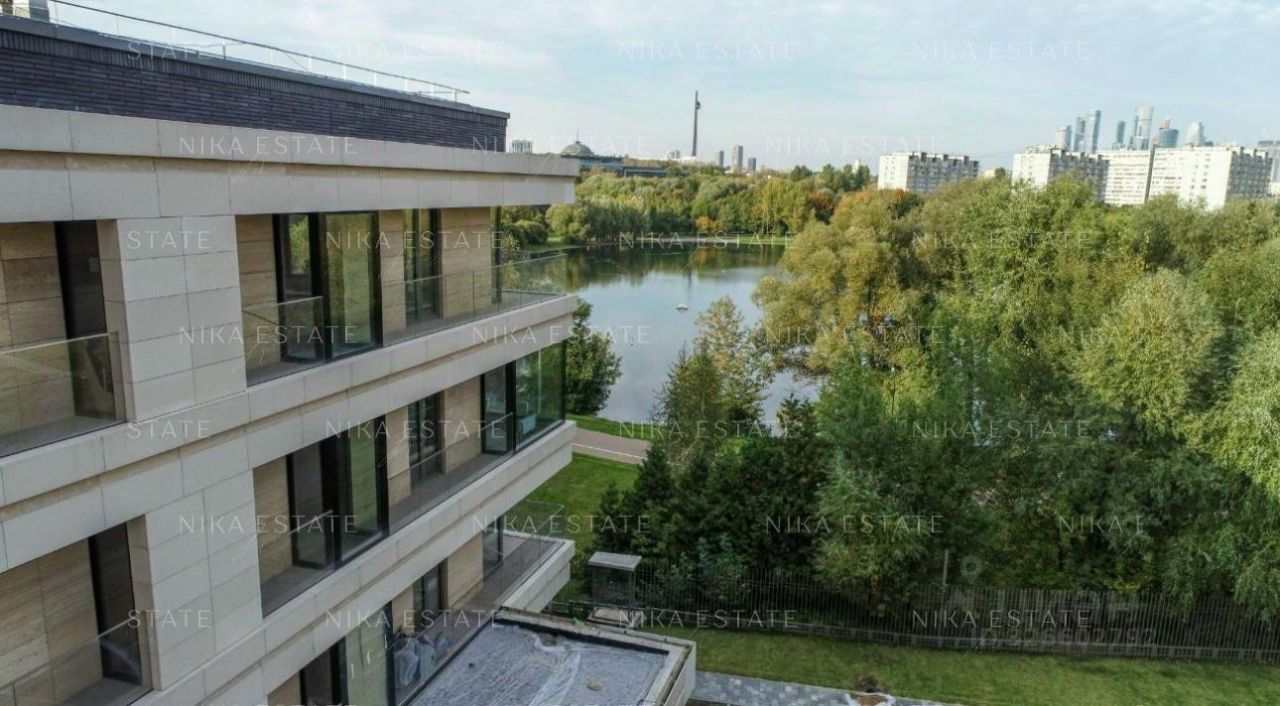 Продажа 4-комн квартиры на вторичном рынке Минская улица, 2Вк6