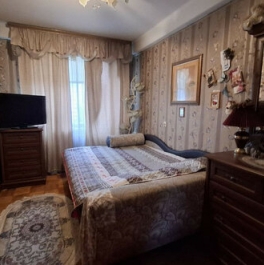 Продажа 3-комн квартиры на вторичном рынке улица Чудновского,  д. 8 к2