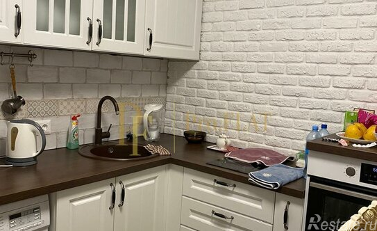 Продажа 1-комн квартиры на вторичном рынке Кушелевская дор,  д. 7 к3