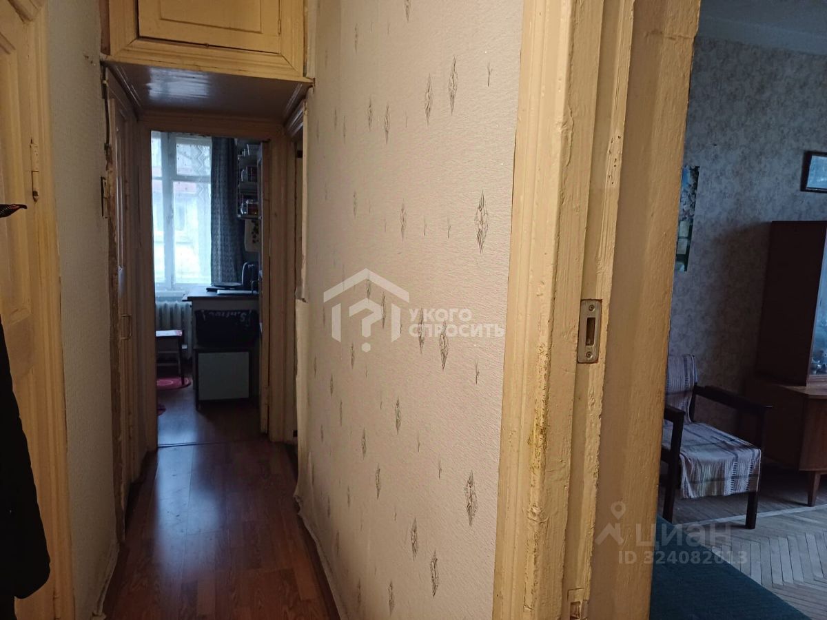 Продажа 2-комн квартиры на вторичном рынке Петергоф, бульвар Разведчика, 6к2