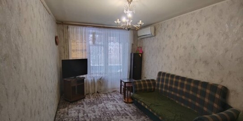 2-комн квартира Знаменская улица,  д. 35