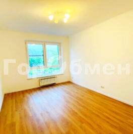 Продажа 3-комн квартиры на вторичном рынке улица Генерала Глаголева,  д. 5 к1