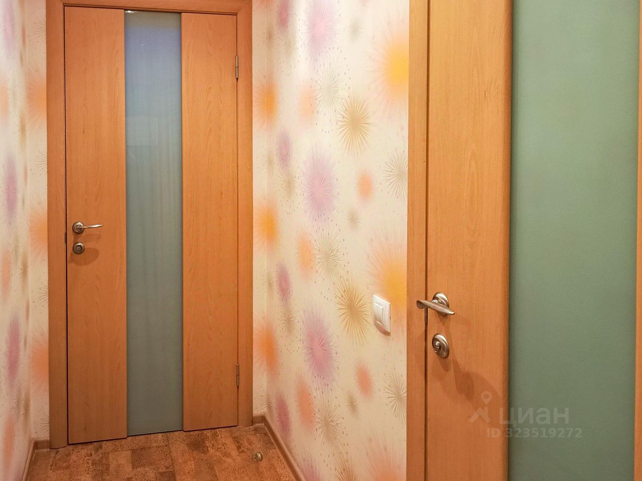 Продажа 3-комн квартиры на вторичном рынке проспект Луначарского, 11к3