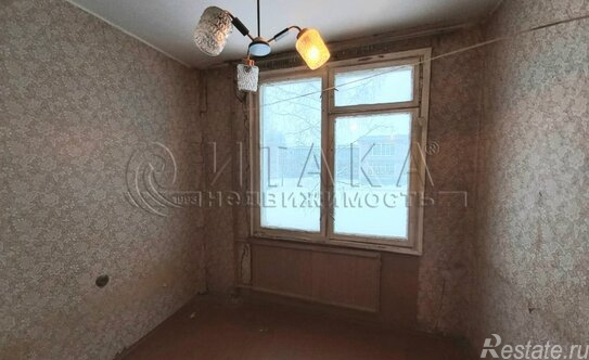 Продажа 4-комн квартиры на вторичном рынке Бокситогорский район, , Пикалево, мкр 6-й,  д. 13