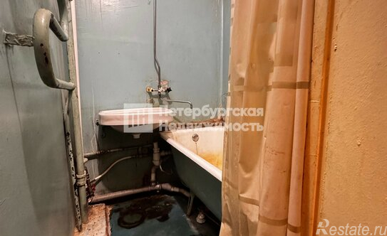 Продажа 1-комн квартиры на вторичном рынке Краснопутиловская улица