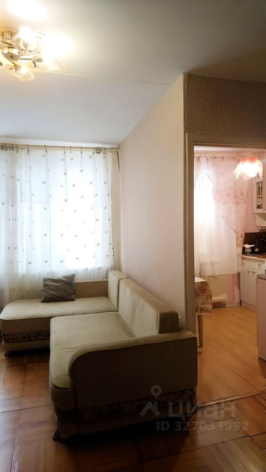 Продажа 3-комн квартиры на вторичном рынке улица Бурцева,  д. 16