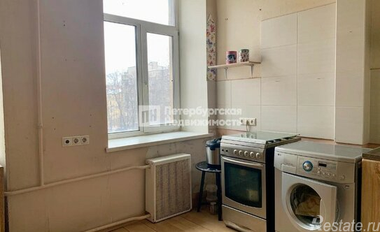 Продажа 1-комн квартиры на вторичном рынке 17-я линия,  д. 38