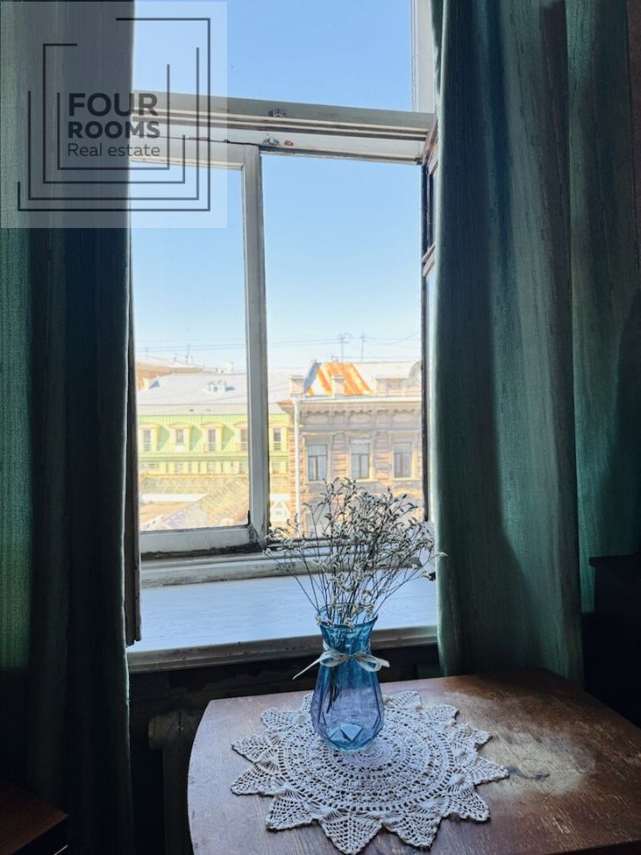 Продажа комнаты Владимирский проспект, 10