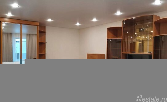 Аренда 1-комн квартиры на вторичном рынке улица Коштоянца,  д. 1А