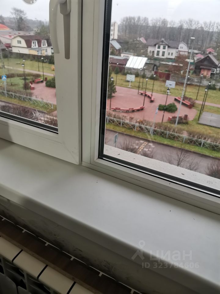 Продажа 2-комн квартиры на вторичном рынке Дубровка пгт, улица Советская, 7к2