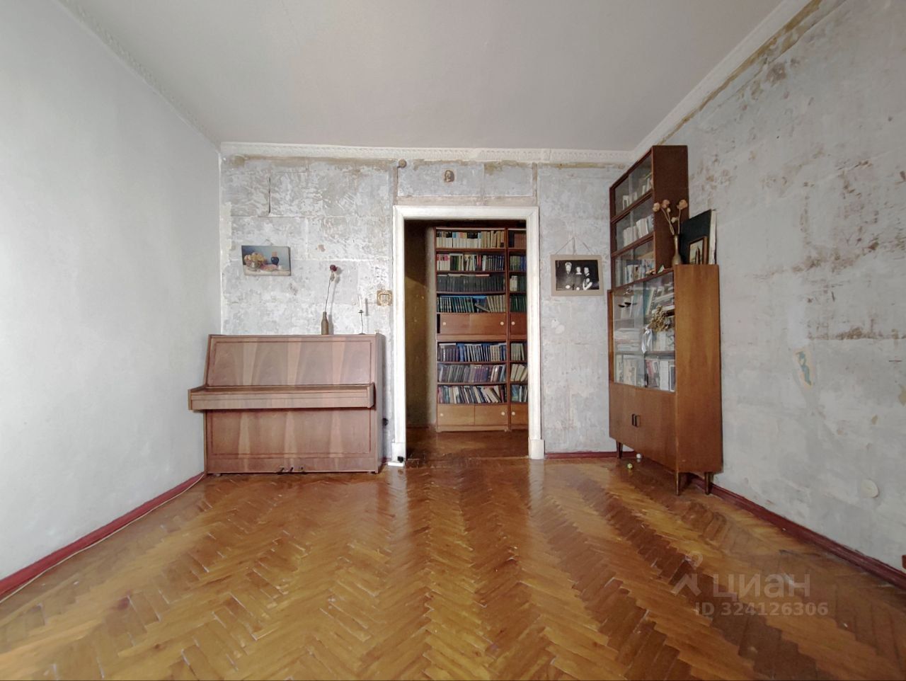 Продажа 2-комн квартиры на вторичном рынке улица Курчатова, 6