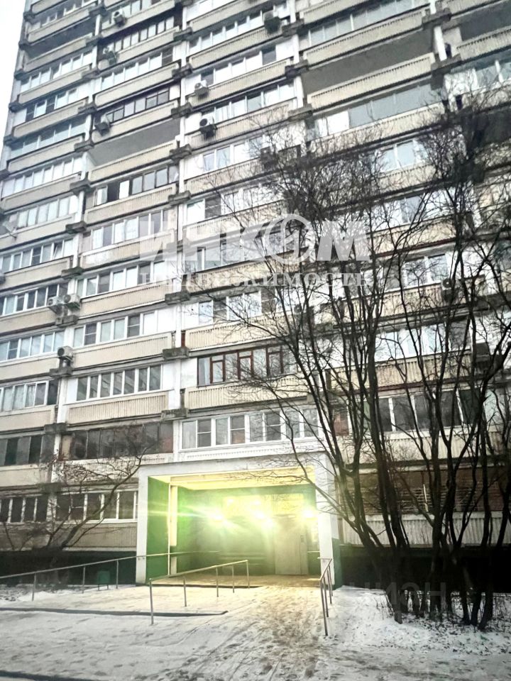 Продажа 1-комн квартиры на вторичном рынке 3-й Лихачевский переулок, 2К1