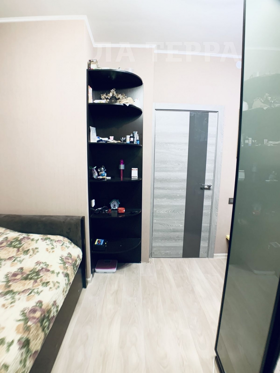 Продажа 1-комн квартиры на вторичном рынке Красногорск, Опалиха мкр., Геологов ул, 17