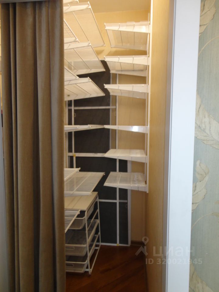 Продажа 5-комн квартиры на вторичном рынке Новопесчаная улица, 17К1