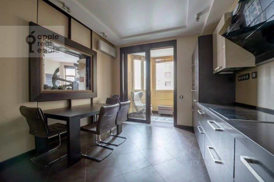 Продажа 2-комн квартиры на вторичном рынке Ломоносовский проспект, 25к2