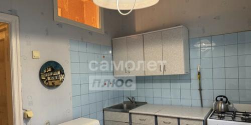 2-комн квартира улица Маршала Бирюзова,  д. 41