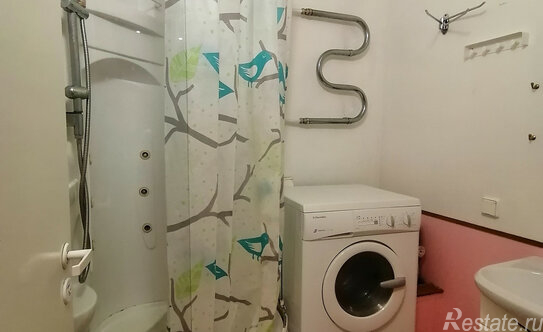 Продажа 2-комн квартиры на вторичном рынке Захарьевская улица,  д. 1