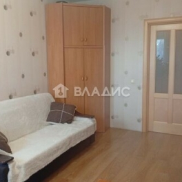 Продажа 3-комн квартиры на вторичном рынке проспект Сизова