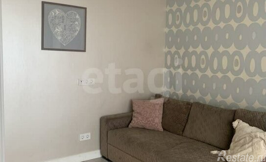 Продажа 2-комн квартиры на вторичном рынке Валдайская улица